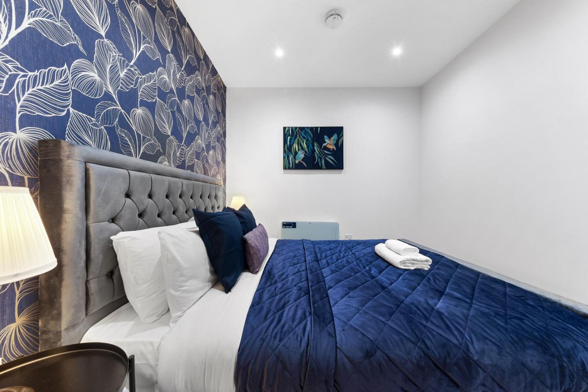 Modern One Bedroom Flat - Sleeps 5 -Near Heathrow - London Ub3 Eksteriør bilde