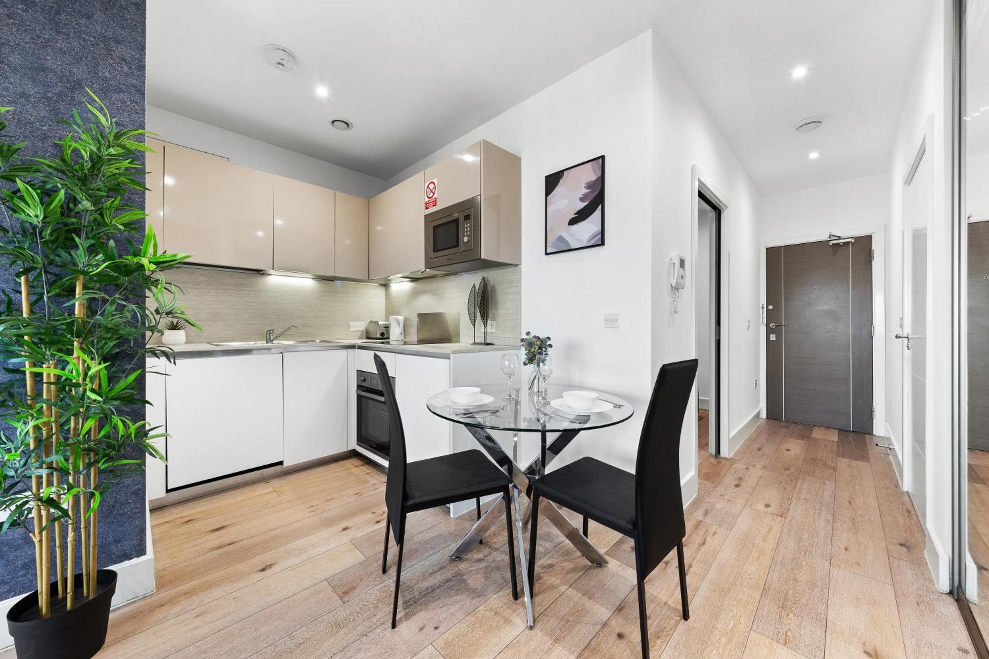 Modern One Bedroom Flat - Sleeps 5 -Near Heathrow - London Ub3 Eksteriør bilde